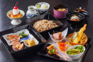 飲食事業